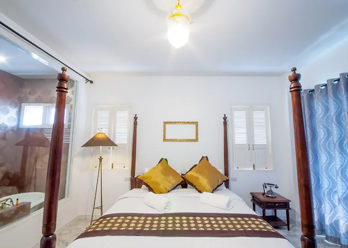 Dharasom' S Colonial House 3*
